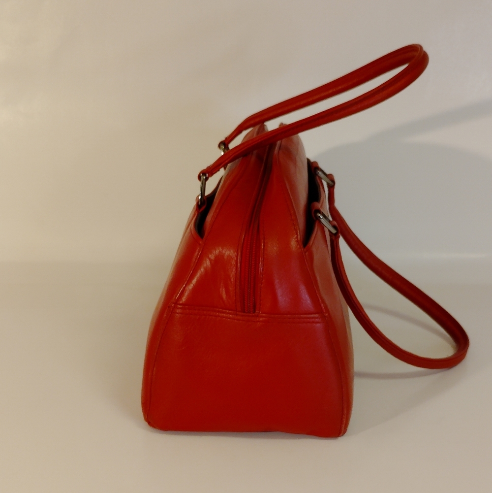 Perlina Vibrant Red Handbag - Picture 5 of 11